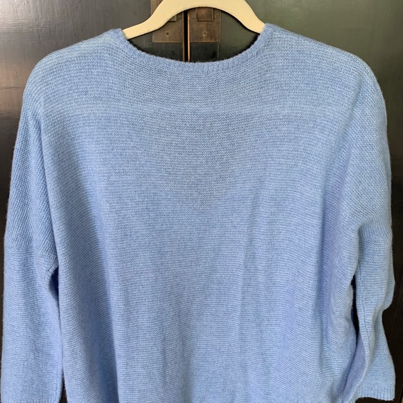 CASHMERE LIGHTWEIGHT SWEATER - Picture 2 of 2